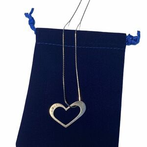 Metalsmiths  ❤️ Silver Love Heart